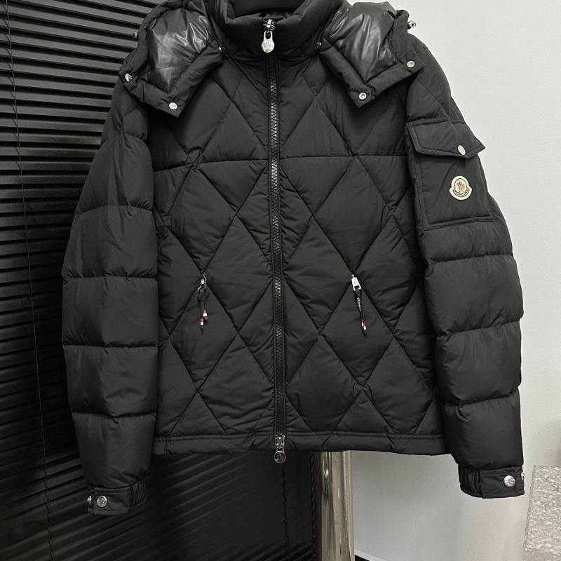 G*u*i jackets